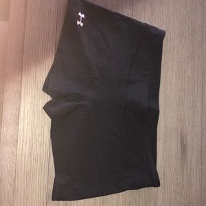 2 NWT UNDER ARMOUR FEMALE COMPRESSION SHORTS